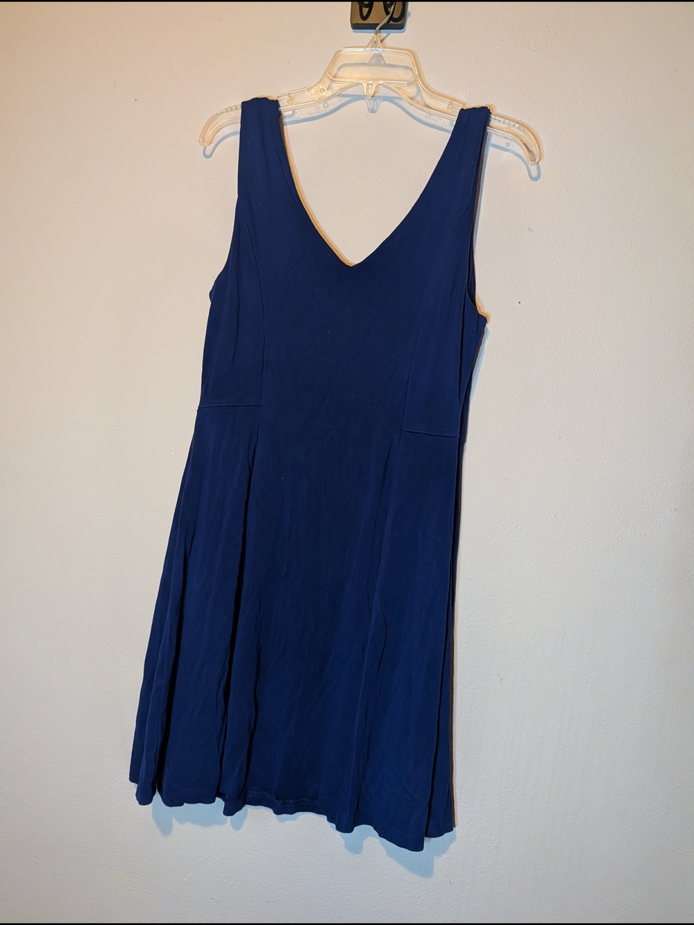 Donna Ricco Royal Blue V-Neck Sleeveless Midi Dress